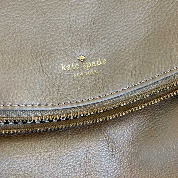 NWT Kate Spade Taupe Handbag - Picture 2 of 9